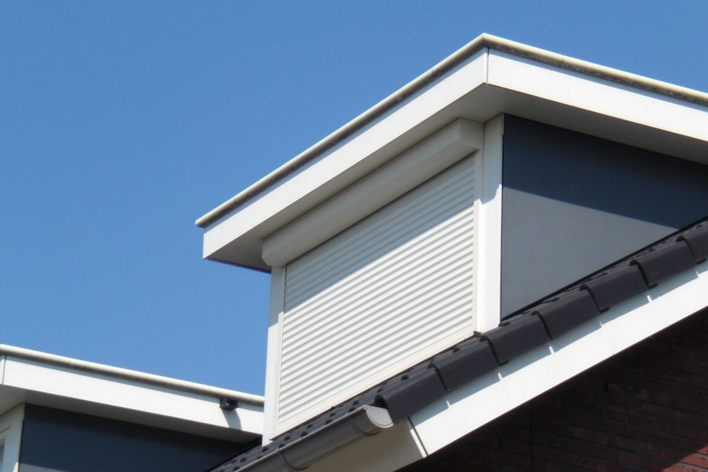 Moderne rolluiken voor verbeterde isolatie en veiligheid in uw huis - Peeters Zonwering Oosterhout.